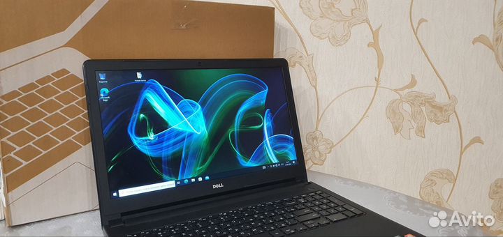 Dell/Core i3-5005u/Geforce 920M 2gb/8gb/ssd+hdd