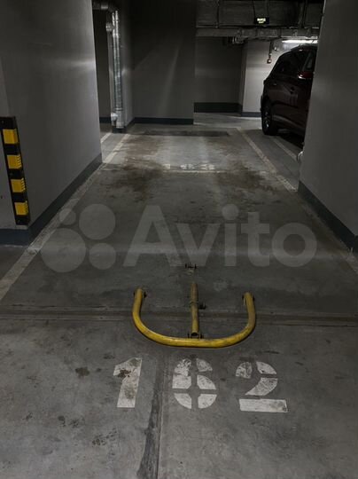 Машиноместо, 11 м²