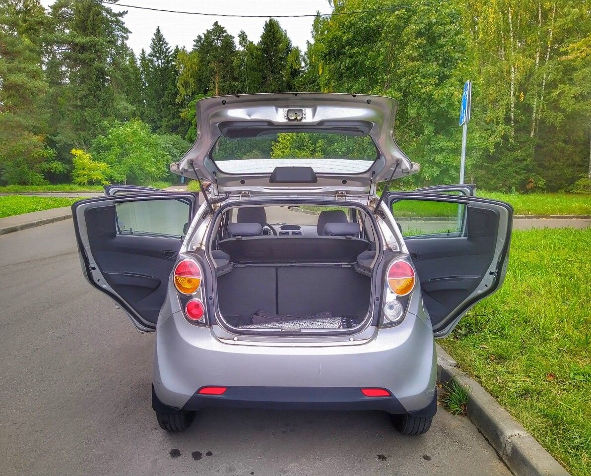 Chevrolet Spark: фото владельца