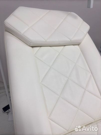 Косметологическое кресло-кушетка на гидравлике