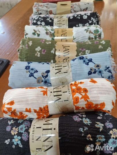 Шарфы платки палантины