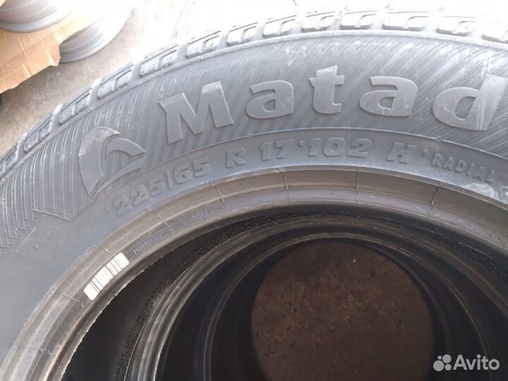 Matador MP 85 Hectorra 4x4 225/65 R17