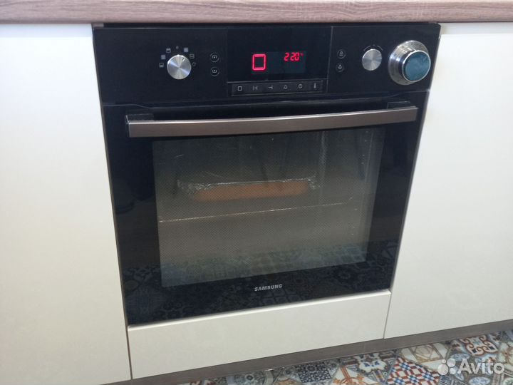 Духовой шкаф