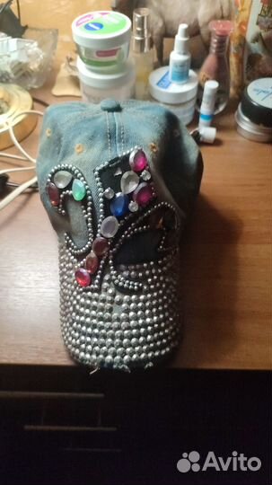 Кепка джинсовая с стразами