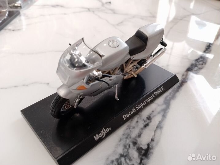 Ducati Supersport 900FE