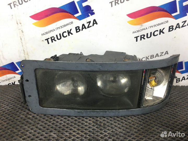 Фара головного света RH Man F2000