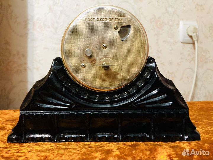 Часы настольные СССР