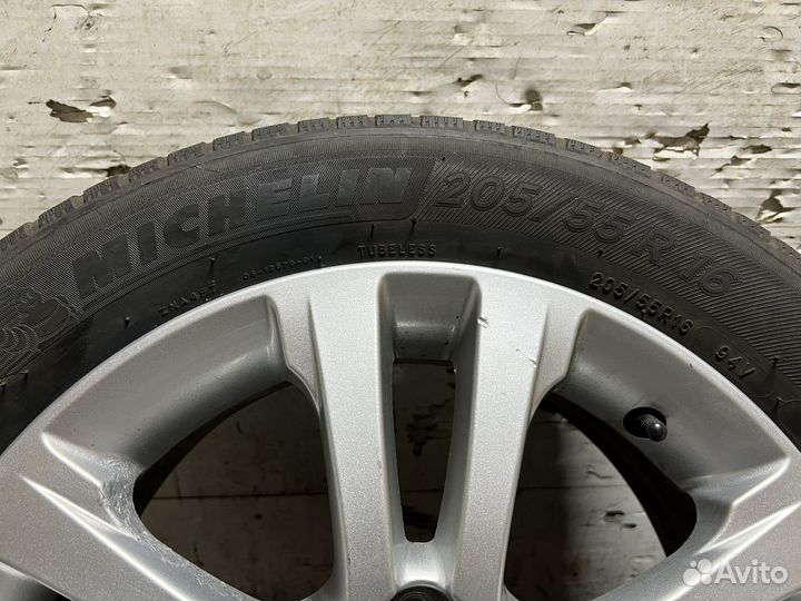 Колеса в сборе зима 205/55R16 Kia Ceed 2 JD 12-18г