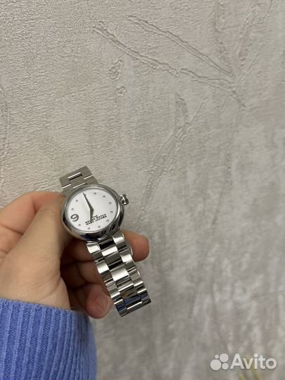 Женские наручные часы Marc Jacobs