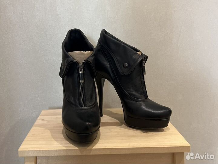 Ботильоны Loriblu