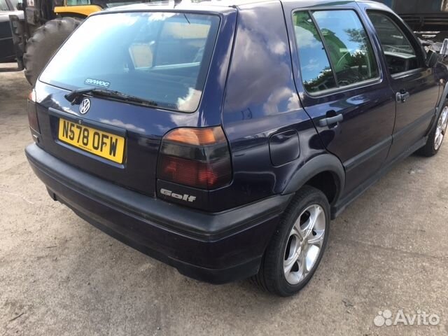 Разбор на запчасти Volkswagen Golf 3