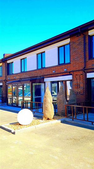 3-к. квартира, 114,1 м², 2/2 эт.