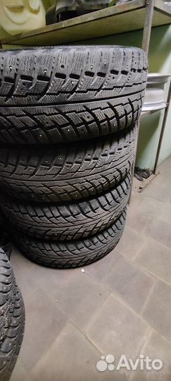 Kumho I'Zen RV KC15 235/65 R17 108