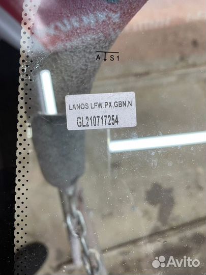 Лобовое стекло на chevrolet lanos