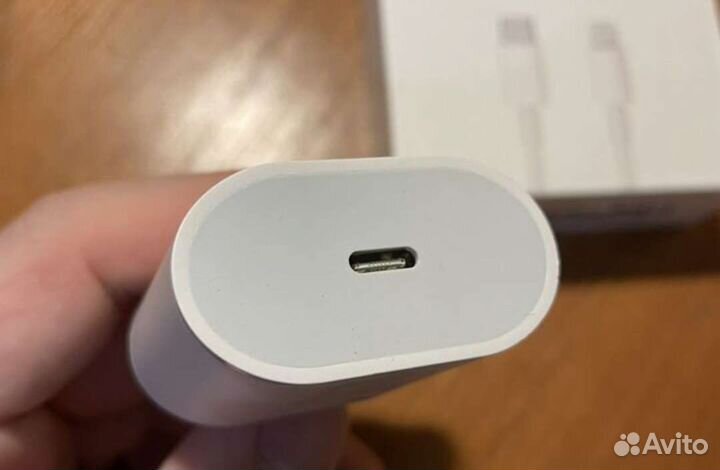 Зарядка Apple USB-C 20w+кабель Type-C lighting