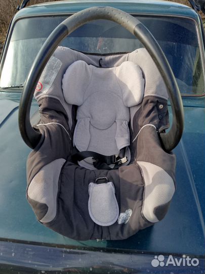Детское автокресло от 0