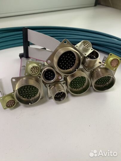 Пайка кабелей и разъёмов, изготовление жгутов