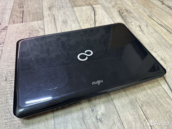 Ноутбук fujitsu