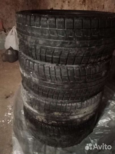 Bridgestone Blizzak Revo2 205/55 R16 94T