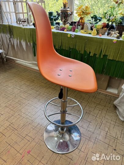 Барный стул