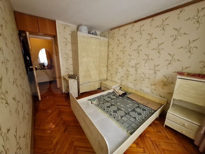 2-к. квартира, 45 м², 1/9 эт.