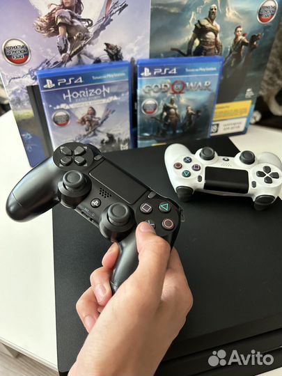 Sony playstation 4 pro 1tb