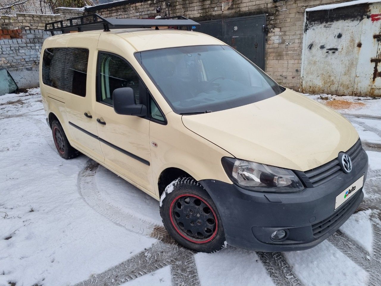 Volkswagen Caddy: фото владельца