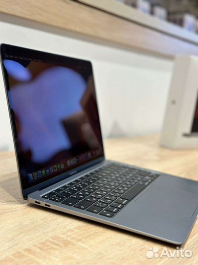 Apple MacBook Air 13 м1 512