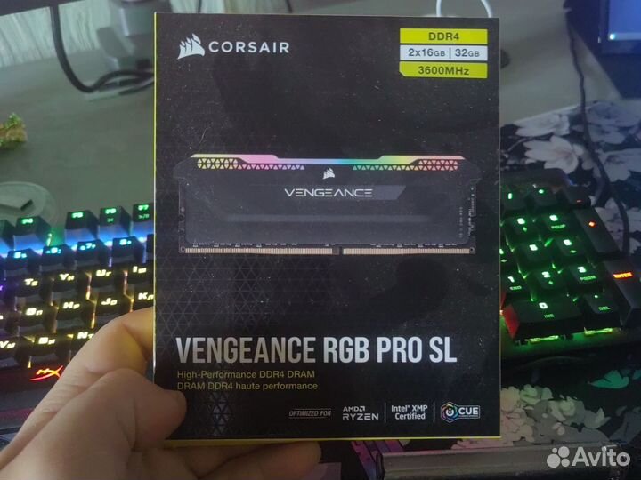 DDR4 Corsair vengeance rgb pro sl 32gb 3600MHz