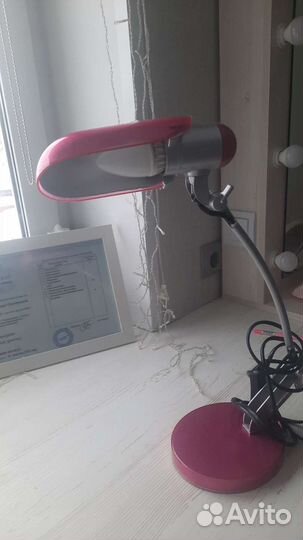 Лампа настольная