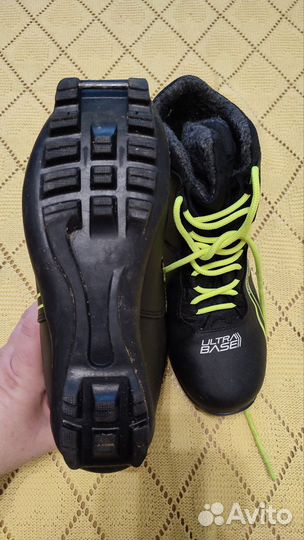 Лыжные ботинки