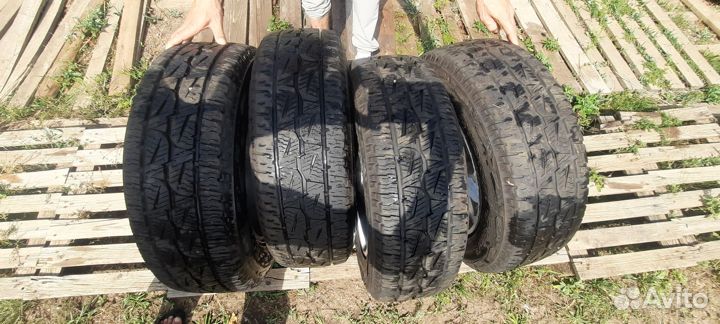 Колеса в сборе 215/65r16 Renault duster