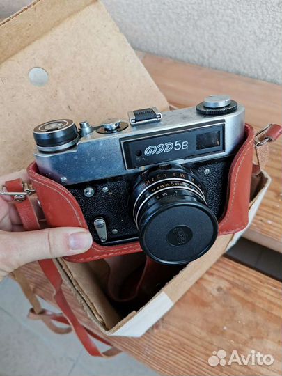 Пленочный фотоаппарат