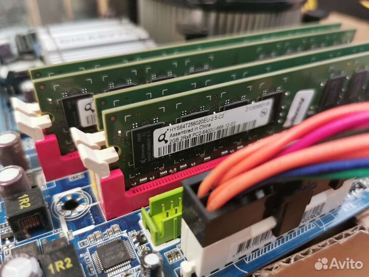 Gigabyte / CPU 4 ядра / 8 Gb / видеокарта