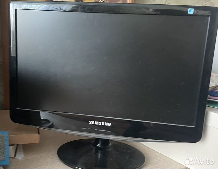 Монитор Samsung б.у