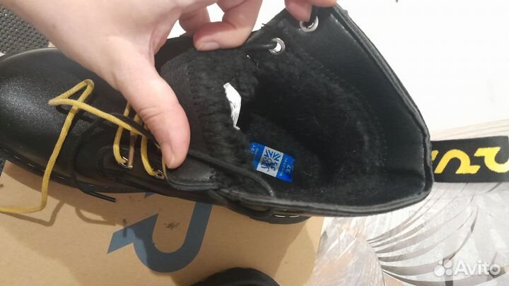 Ботинки осенние