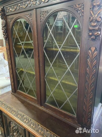 Шкаф. Витрина. Винтаж. Антикварная мебель