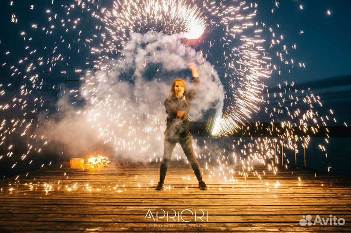 Тяжёлый дым. Холодные фонтаны. Спецэффекты