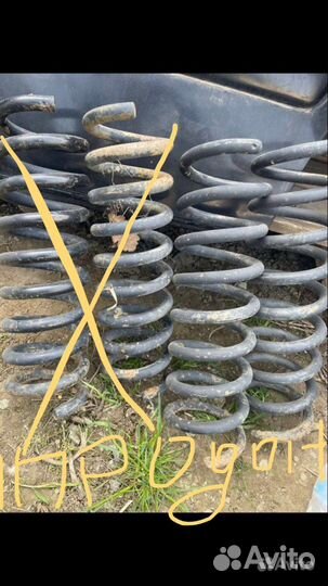 Пружины пара на мерседес 210