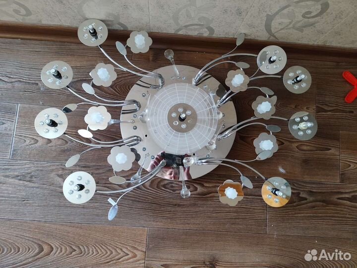 Плафоны для люстры 9штук