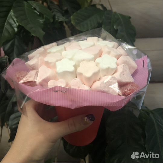 Сладкий букет из зефира