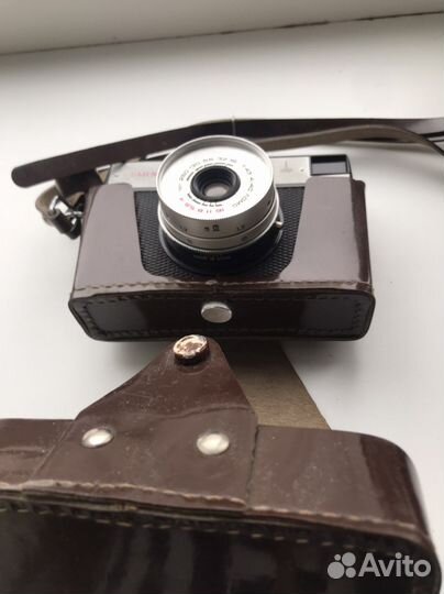 Плёночный фотоаппарат смена из СССР