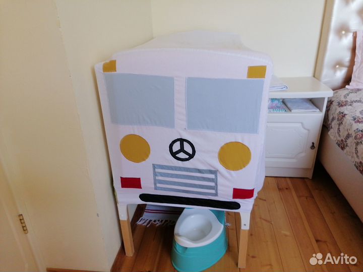 Икея. Кровать детская-машинка