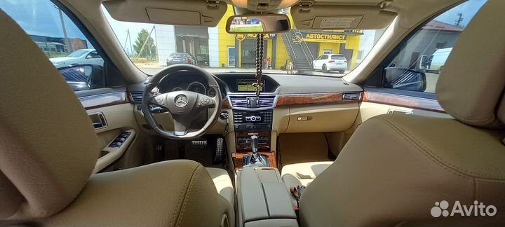 Mercedes-Benz E-класс, 2011