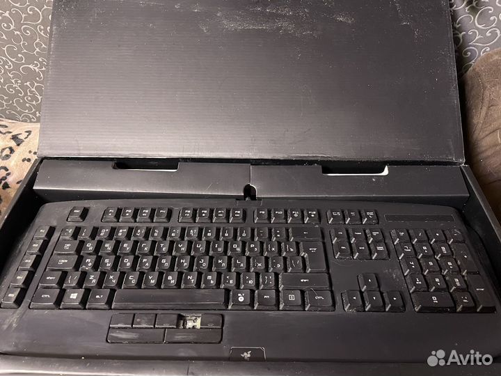 Игровая клавиатура razer