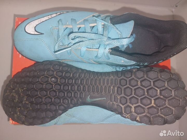 Футбольные бутсы nike детские