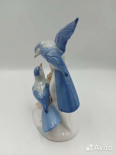 Фарфоровая статуэтка винтаж Птицы