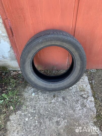 Continental ContiPremiumContact 2 215/60 R17 96H