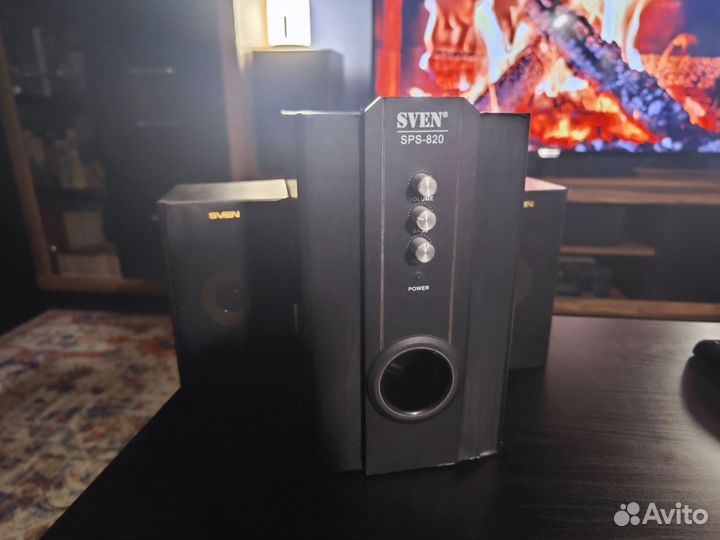 Компьютерные колонки 2.1 sven SPS-820