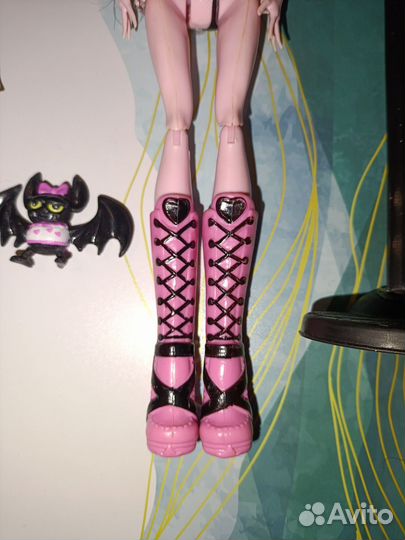 Кукла монстер хай Дракулаура базовая